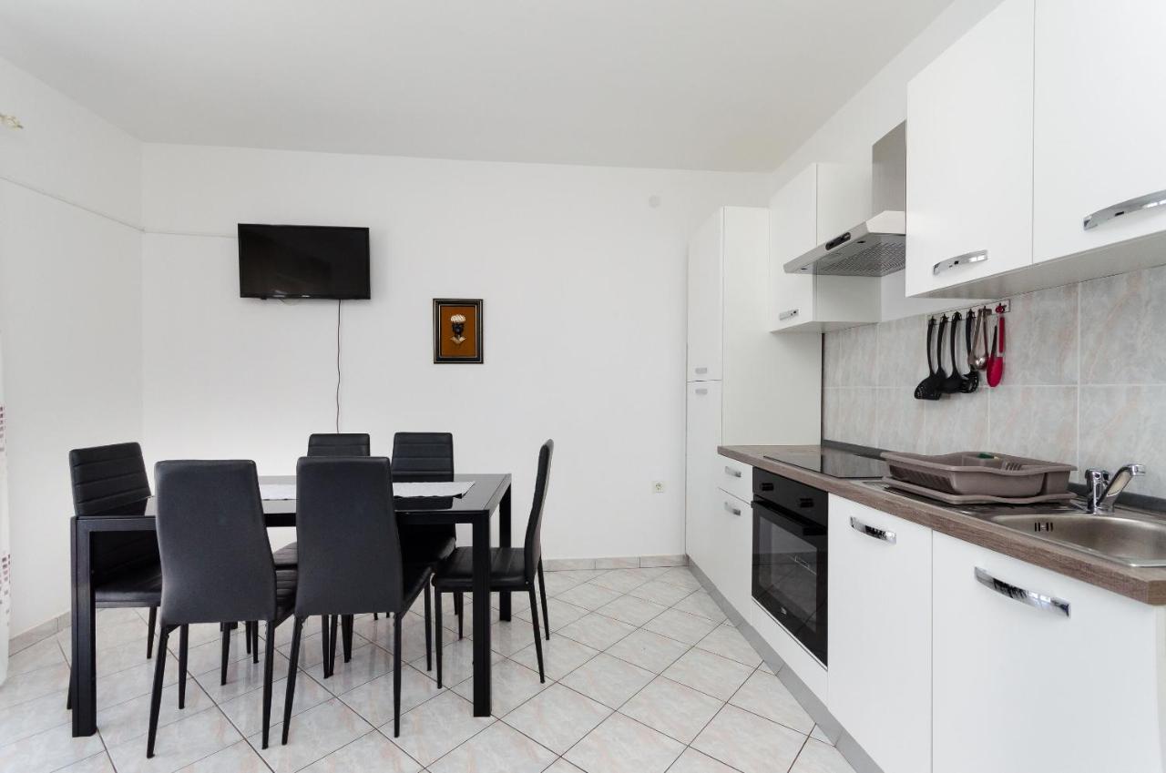 Apartments Luka 수페타르스카 드라가 외부 사진