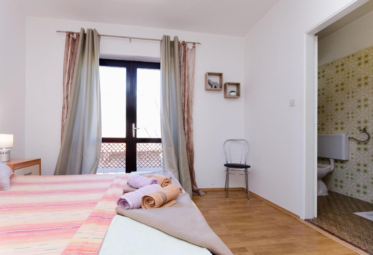 Apartments Luka 수페타르스카 드라가 외부 사진